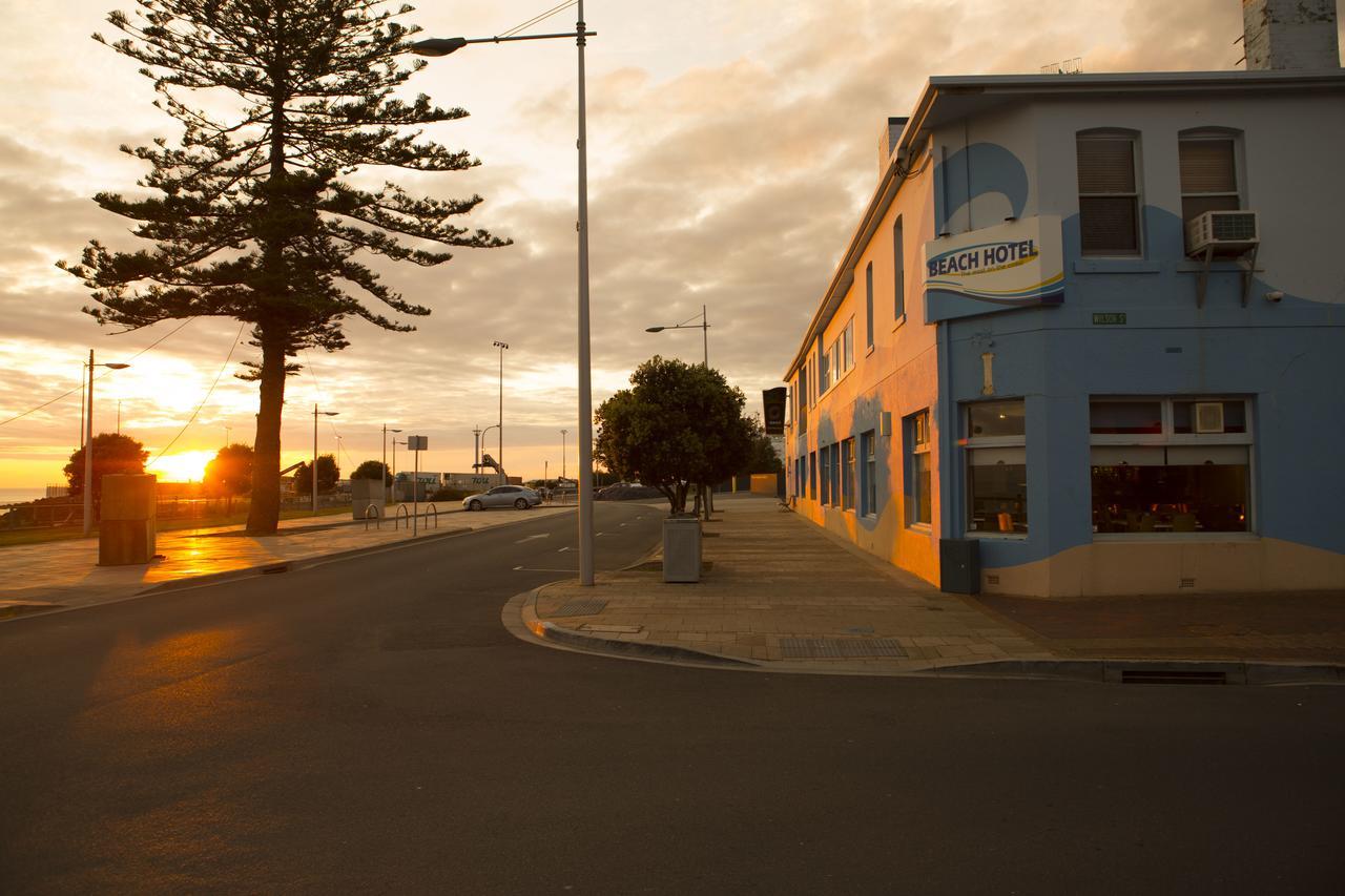 Beach Hotel Burnie Eksteriør bilde