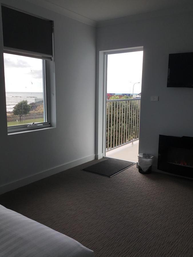 Beach Hotel Burnie Eksteriør bilde